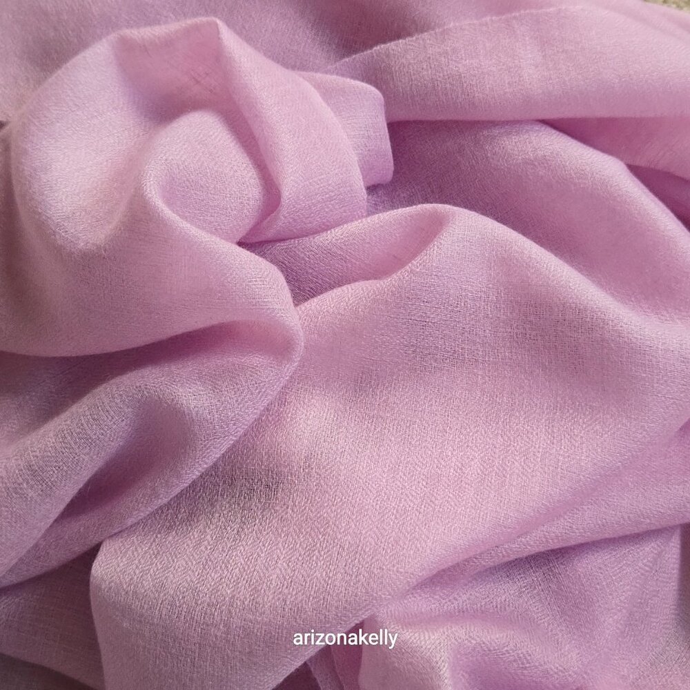 Lavender Cashmere Scarf Lightweight Diamond Weave - Picture 9 of 13